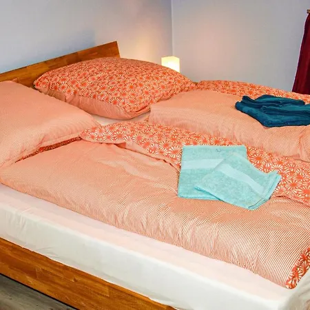 3 Bedroom Beautiful In Feriehus